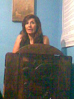 LAURA COMPARTIENDO EN TRIBUNA